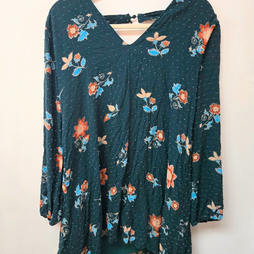 3 For 15 🙌🌞 VINTAGE Y2K The Room Embroidered Cocktail Dress